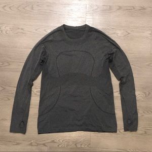 Lululemon Athletica Swiftly Tech long sleeve, heathered gray, size 12